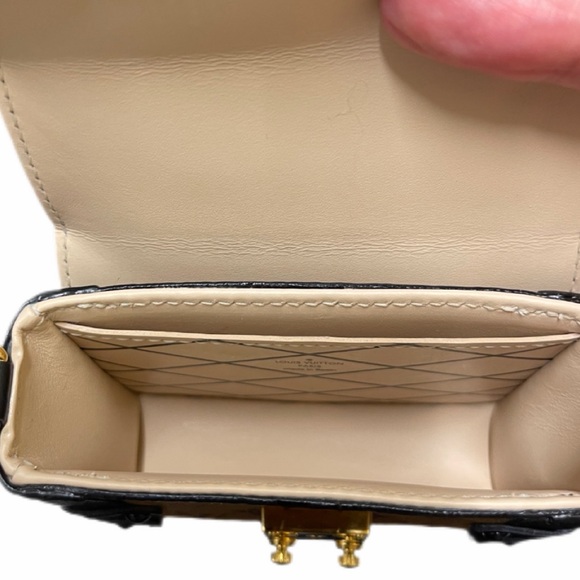 Louis Vuitton Reverse Monogram Essential Trunk Mini Bag R98571 Chain w Carabiner - Picture 12 of 16